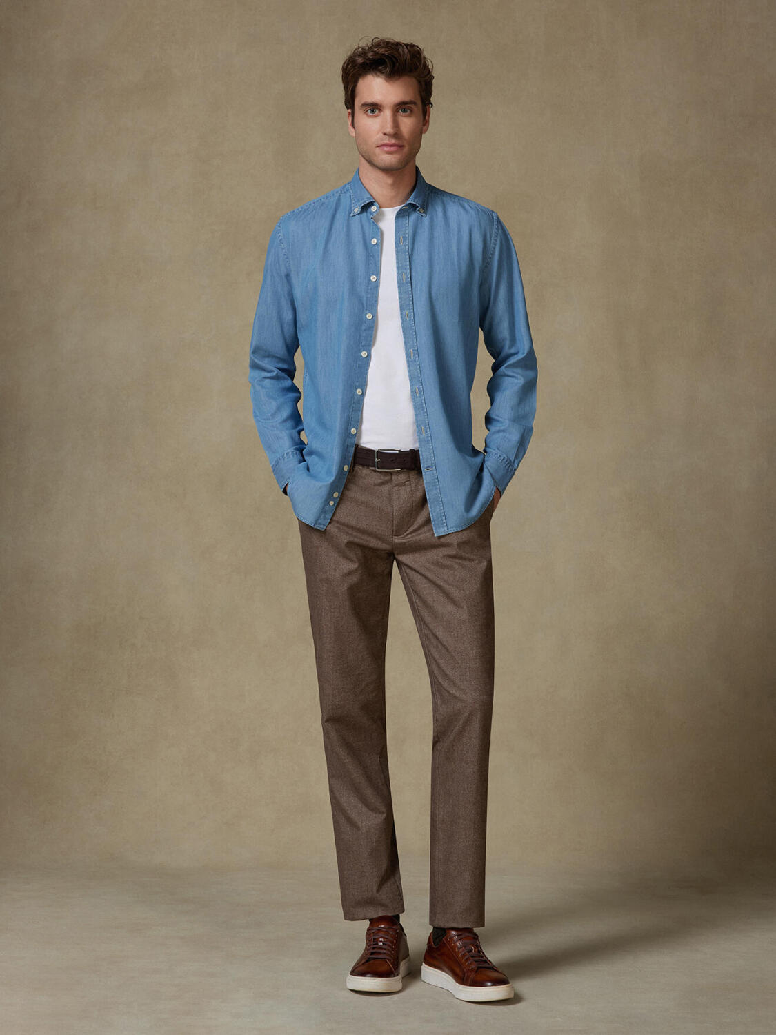 Tailiertes Hemd Haden aus Denim - Button-Down-Kragen