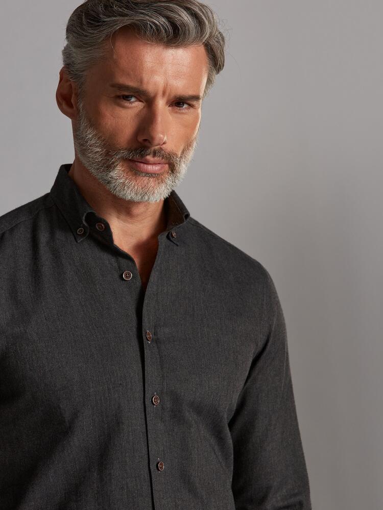 Chemise cintr&eacute;e Hall anthracite en flanelle - Col Boutonn&eacute;