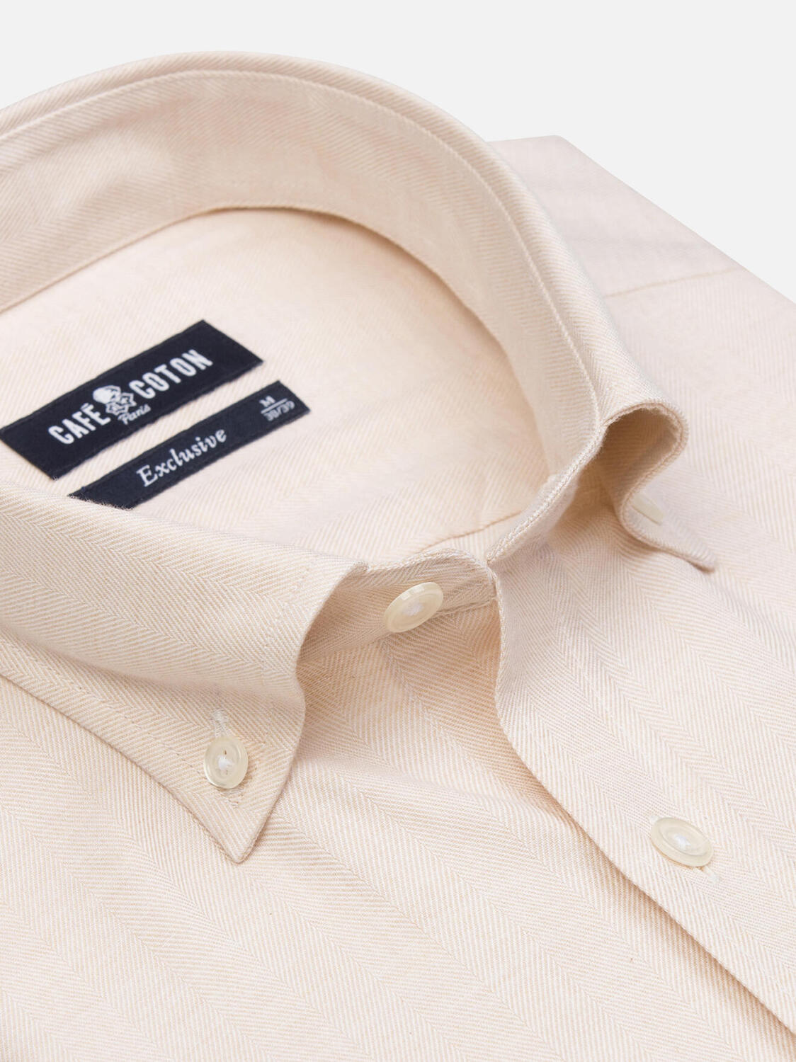 Chemise cintrée Hall en flanelle sable - Col Boutonné