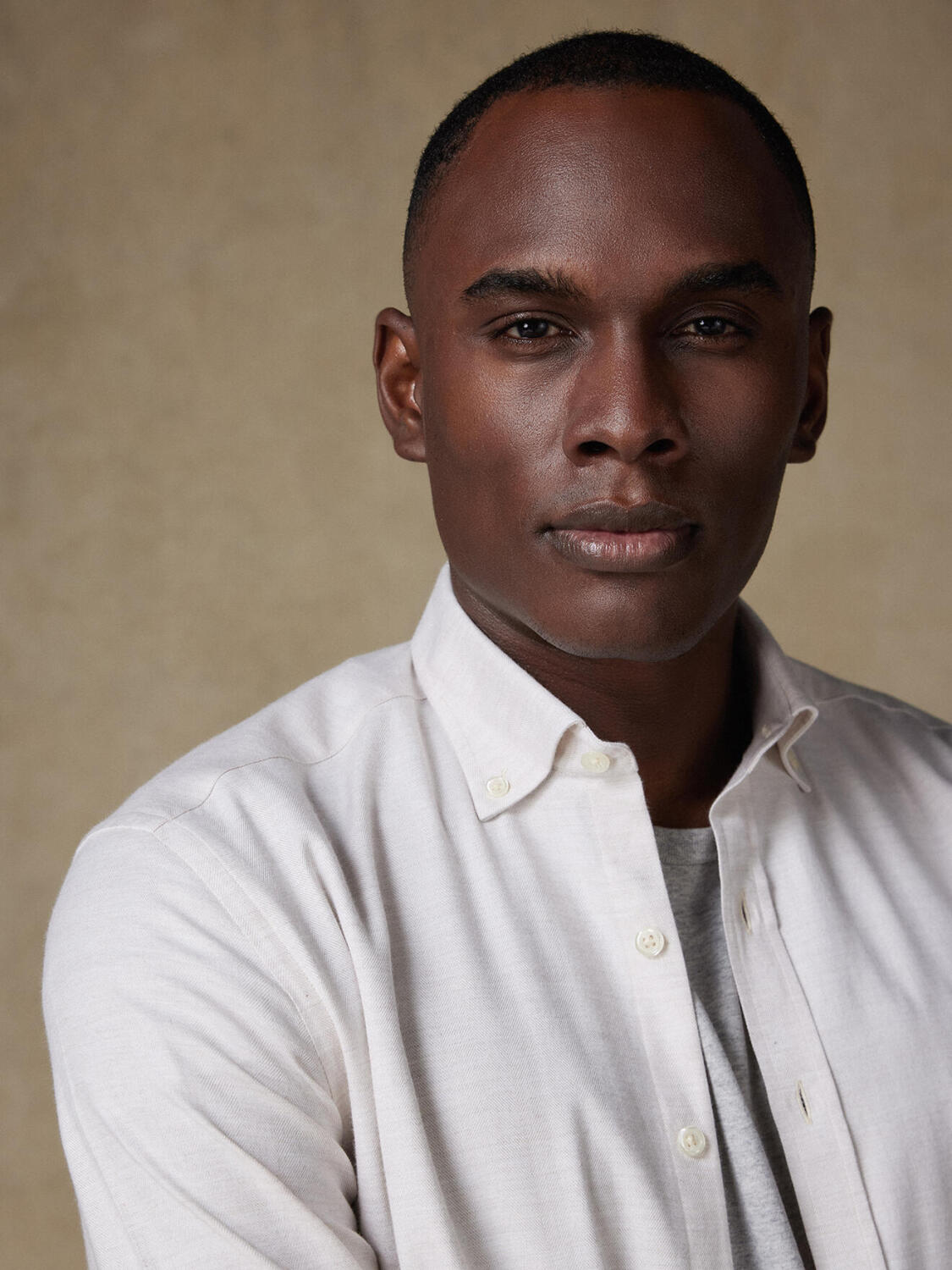 Chemise cintrée Hall en flanelle sable - Col Boutonné