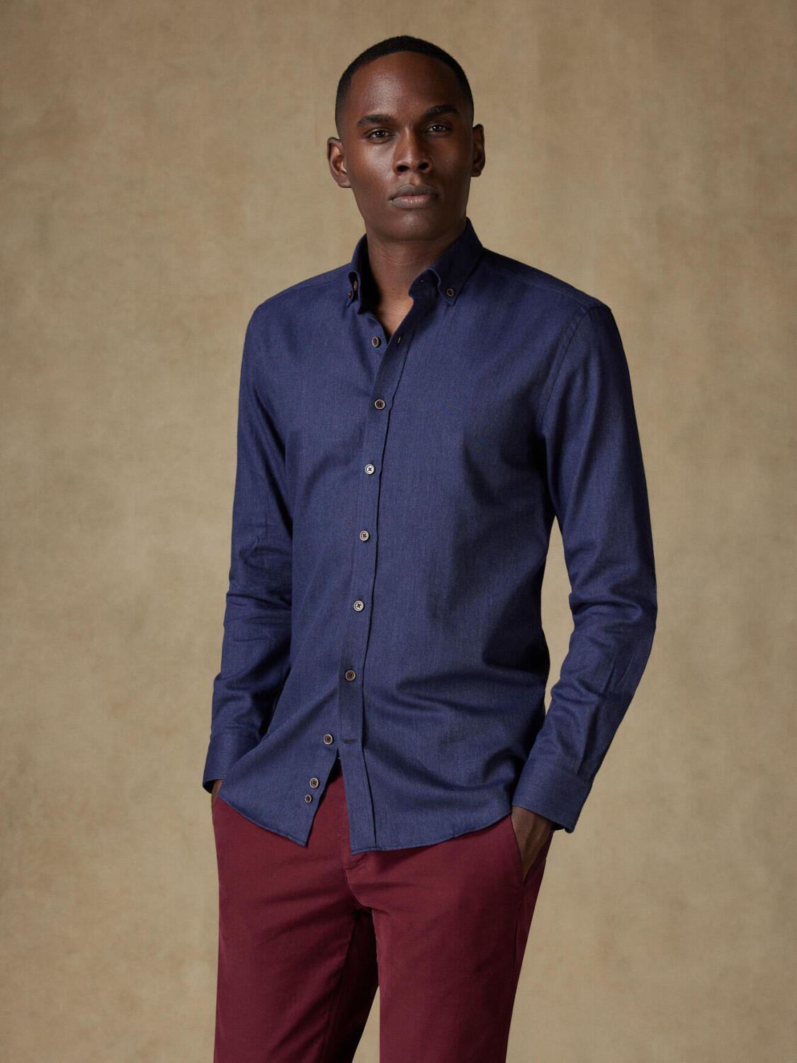 Chemise cintrée Hall en flanelle marine - Col Boutonné