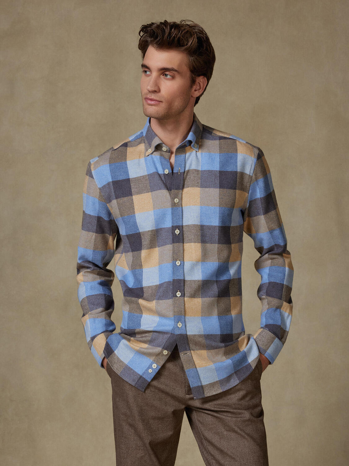 Tailiertes Hemd Howler aus Flanell - Button-Down-Kragen