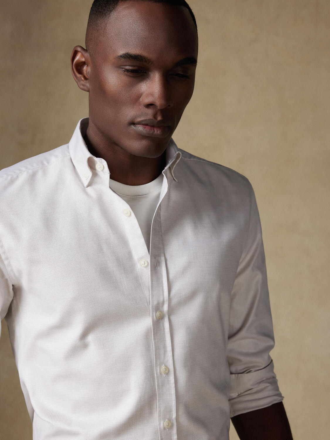 Basketweave slim fit shirt sand   - Button down collar