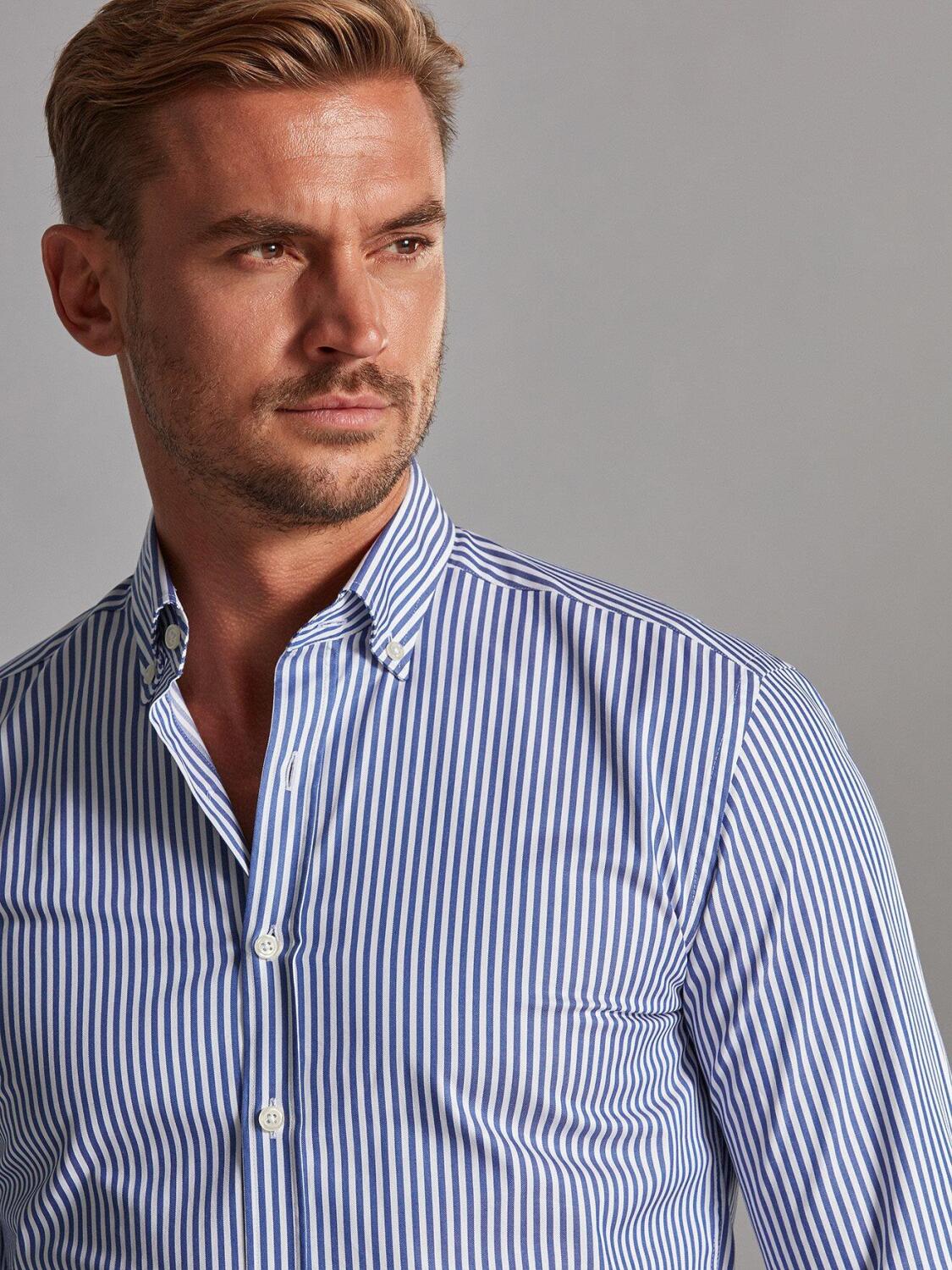 Chemise cintr&eacute;e Nick &agrave; rayures marine - Col Boutonn&eacute;