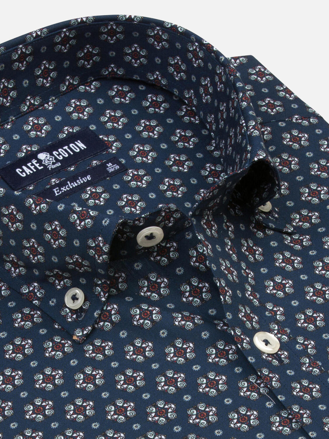 Chemise cintr&eacute;e Nino - Col Boutonn&eacute;