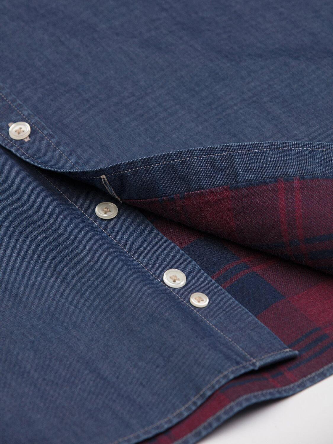 Chemise cintr&eacute;e Pat en denim - Col Boutonn&eacute;