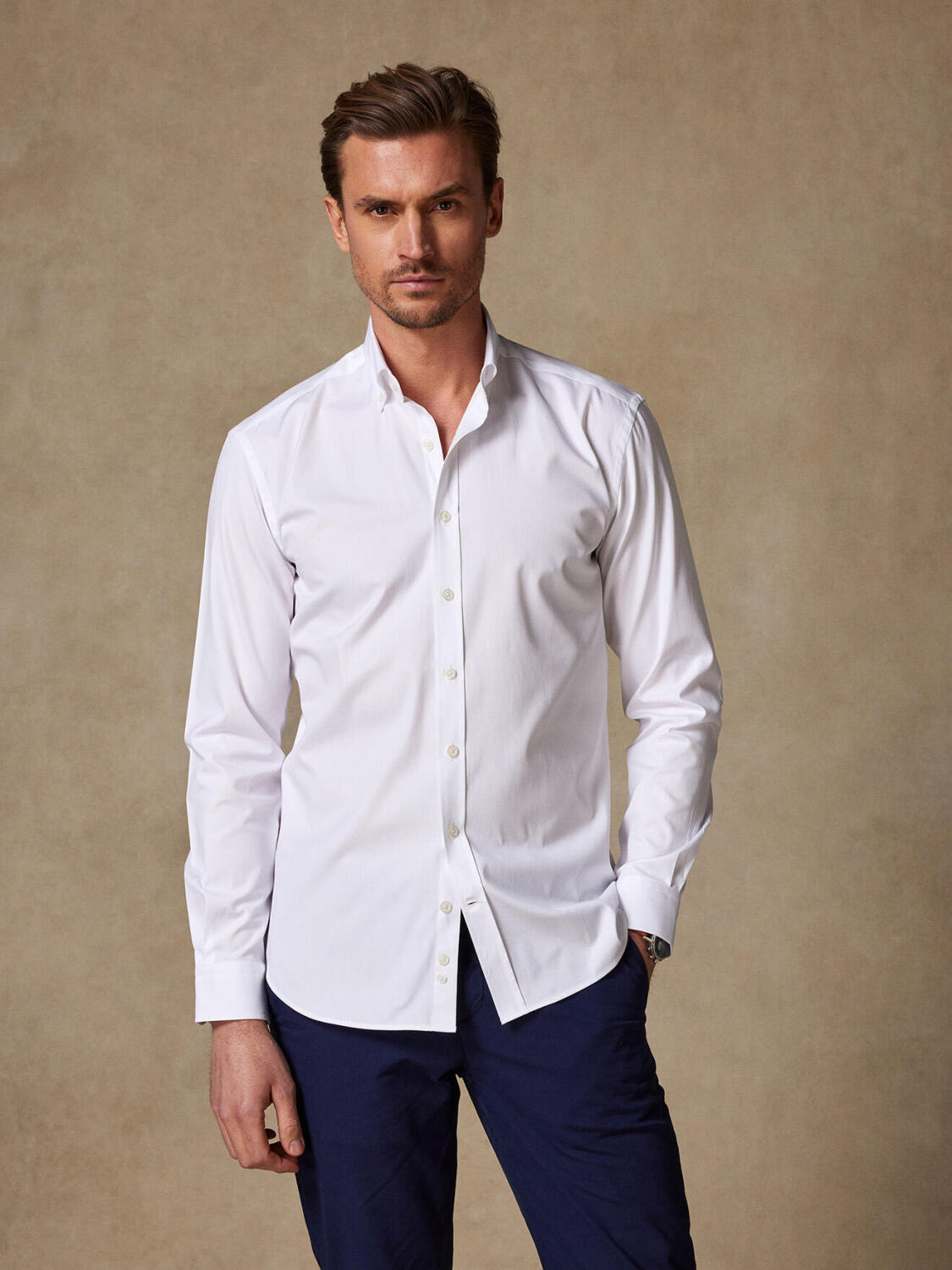 Camicia slim fit a punta bianca - Colletto abbottonato