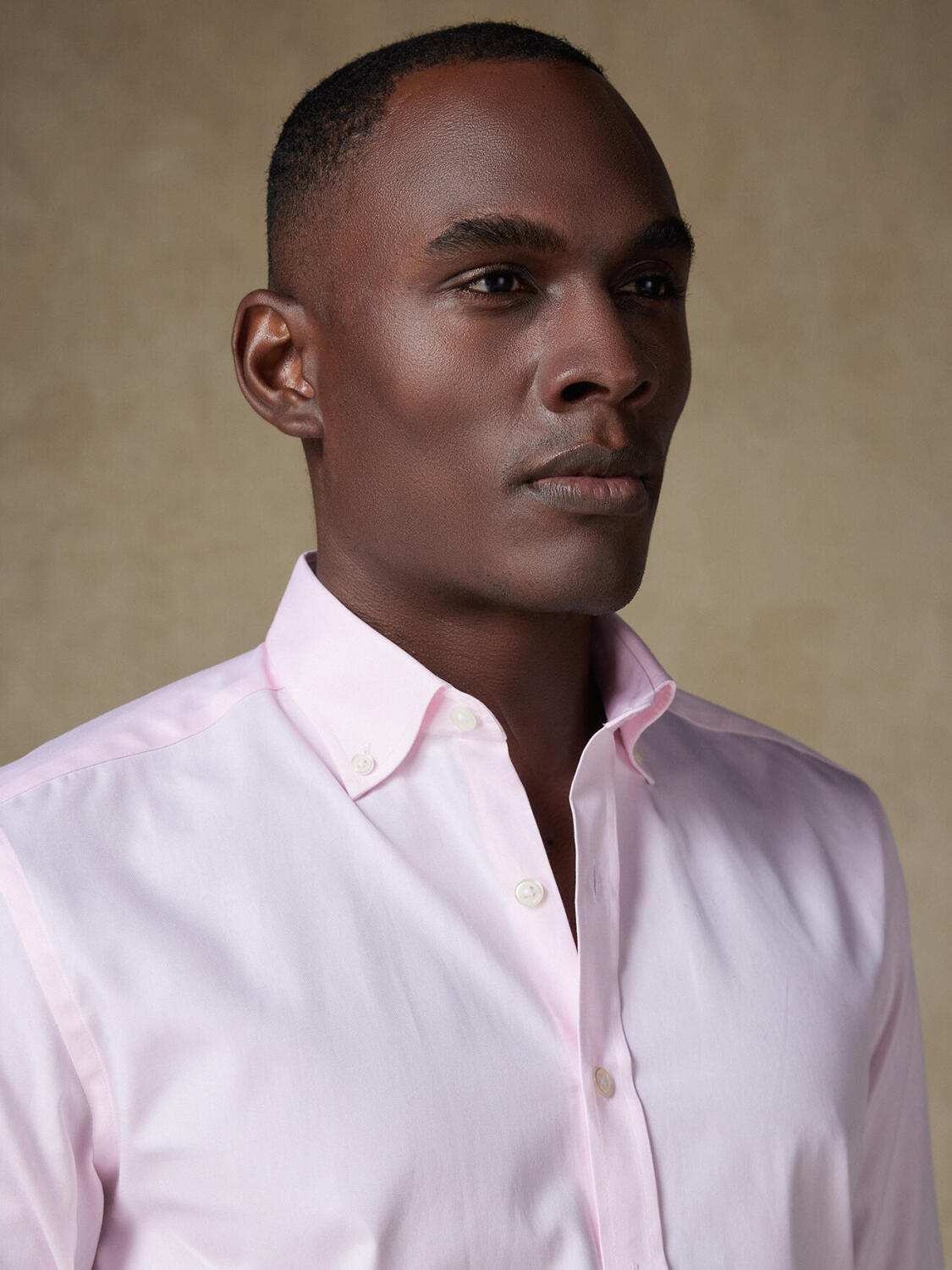 Tailliertes Tailliertes Hemd aus Pin Point rosa - Buttondown Kragen