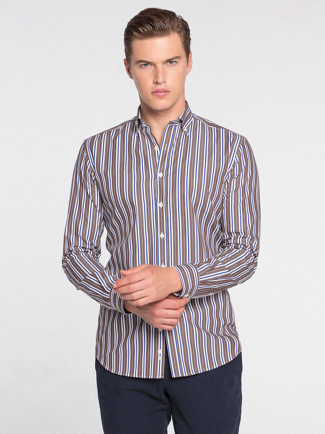 Chemise cintr&eacute;e Toutain - Col Boutonn&eacute;