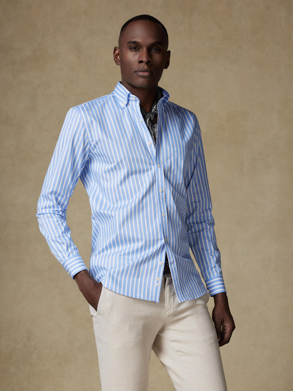 Toby shirt with sky blue stripes   - Button down collar