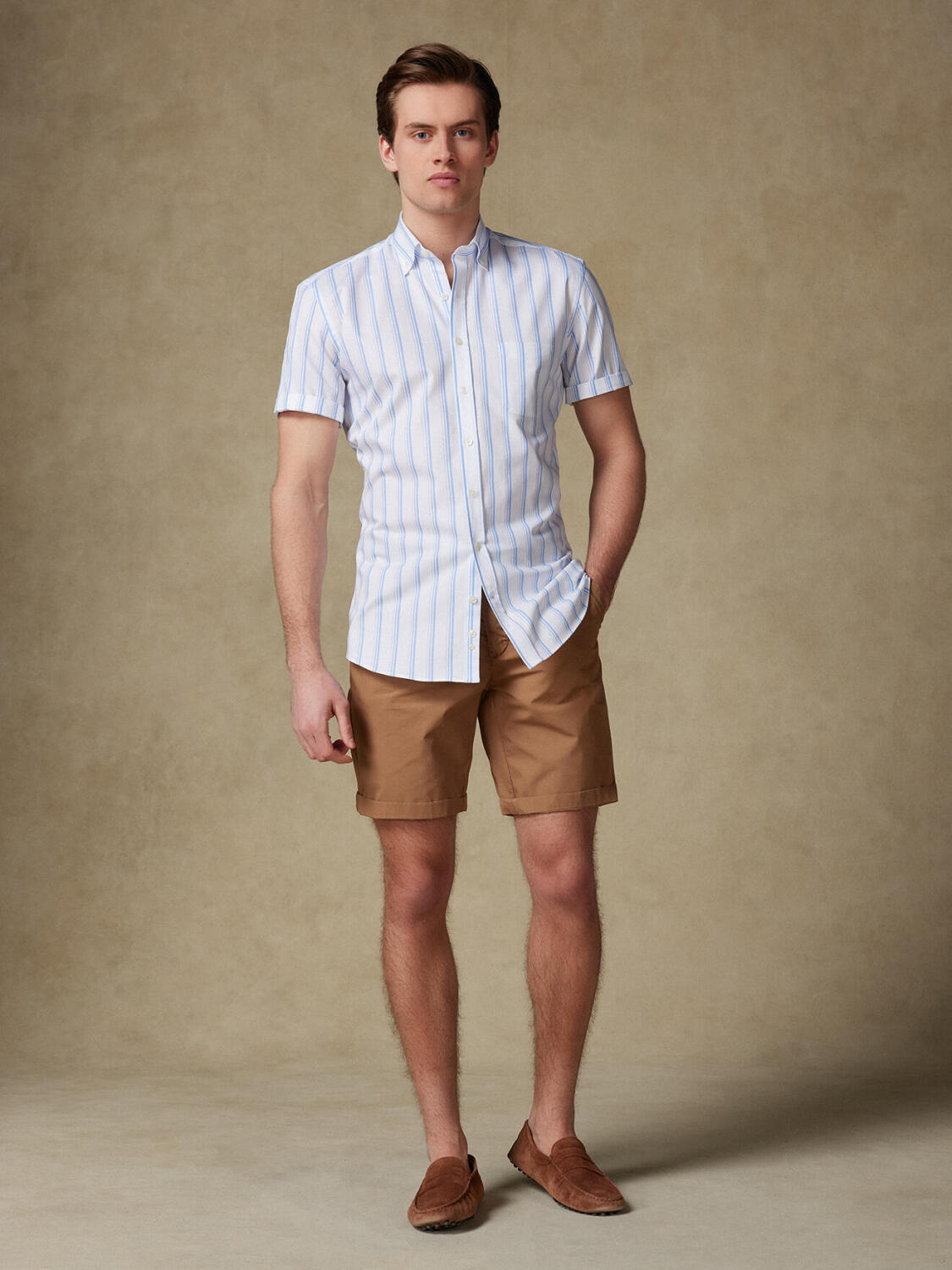 Aurel Kurzarmhemd mit himmelblau Streifen   - Button down Kragen