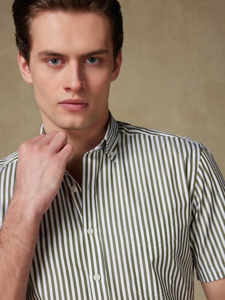 Chris Kurzarmhemd mit khaki Streifen   - Button down Kragen
