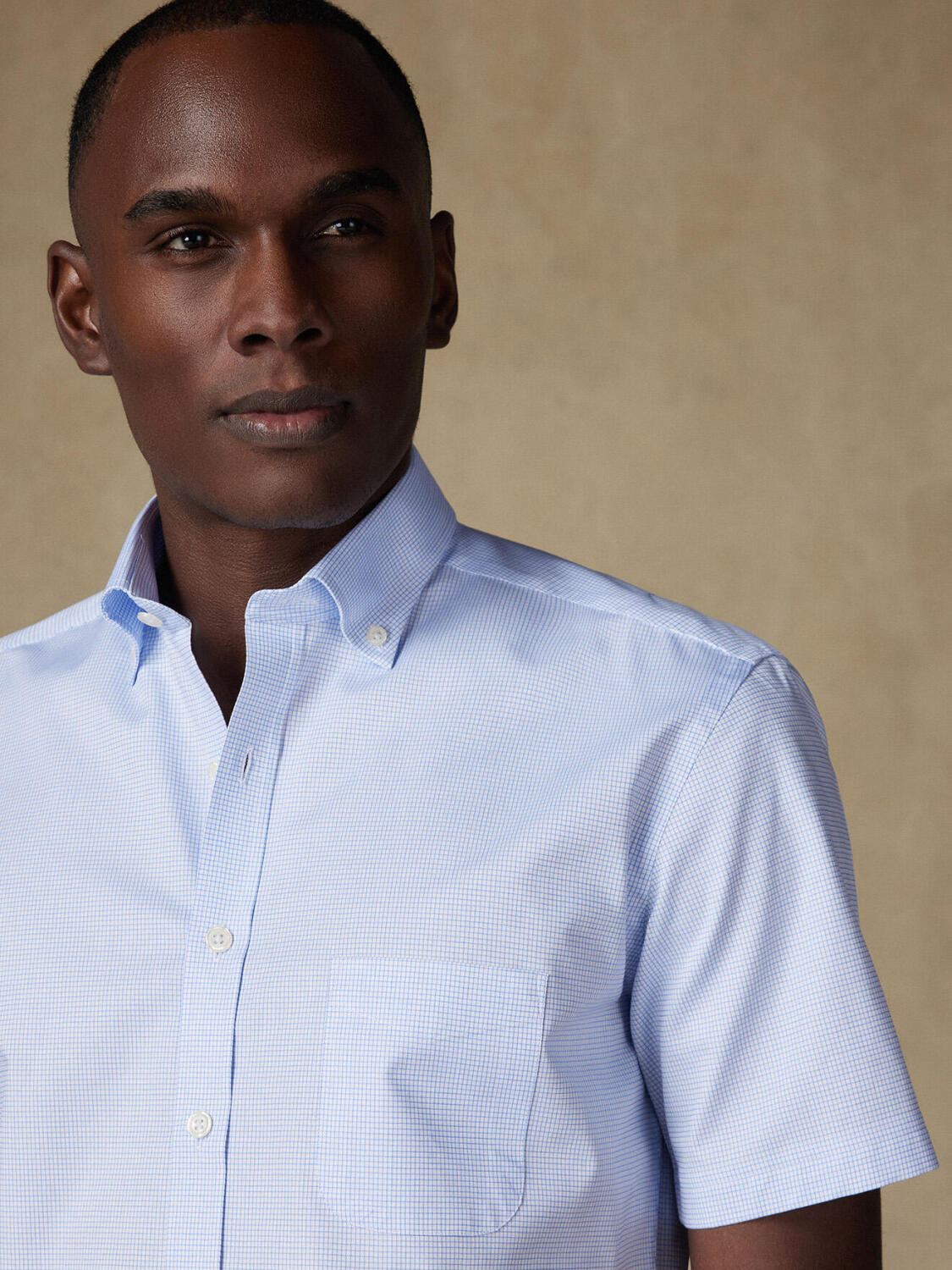 Gill short sleeves shirt with sky blue checkered   - Button down collar