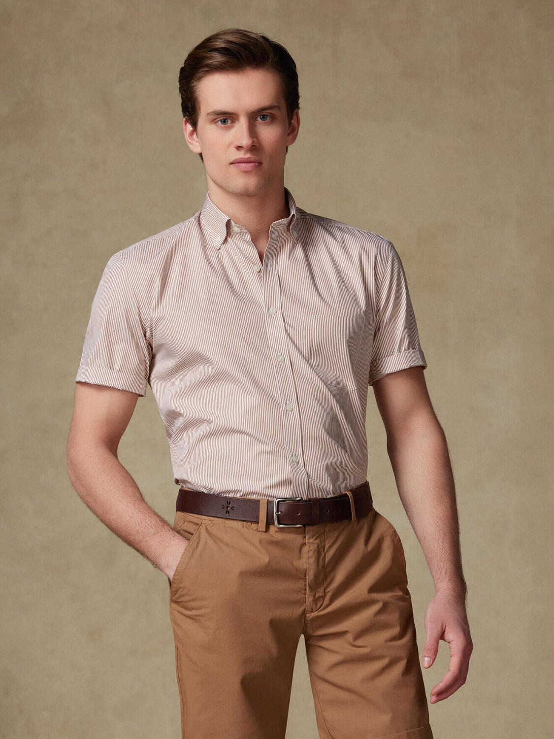 Camicia a maniche corte Menthon a righe havana - Colletto button-down