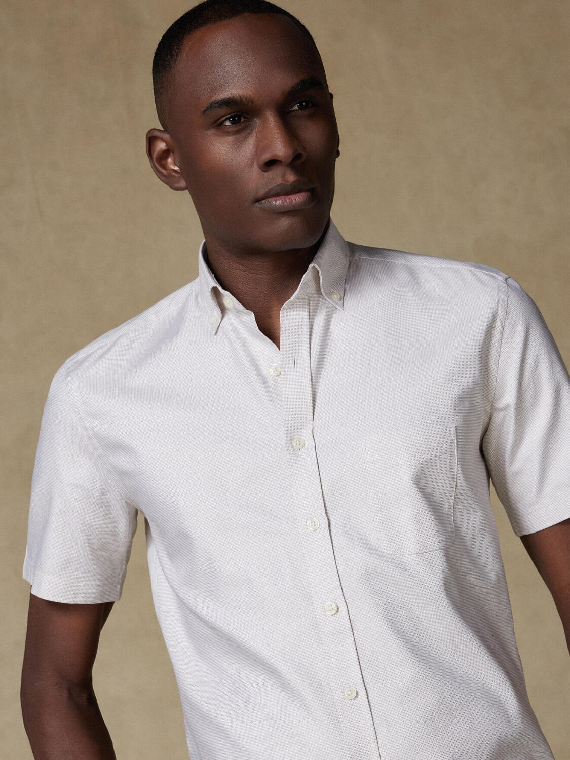 Chemise manches courtes en natté sable - Col boutonné