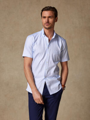 Hellblaues NattéKurzarmhemd - Button down Kragen