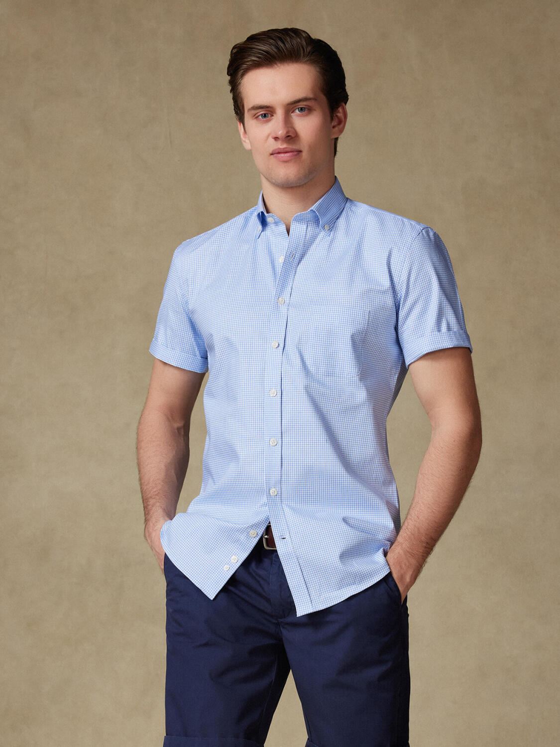 Camicia a maniche corte in vichy celeste - Colletto button-down