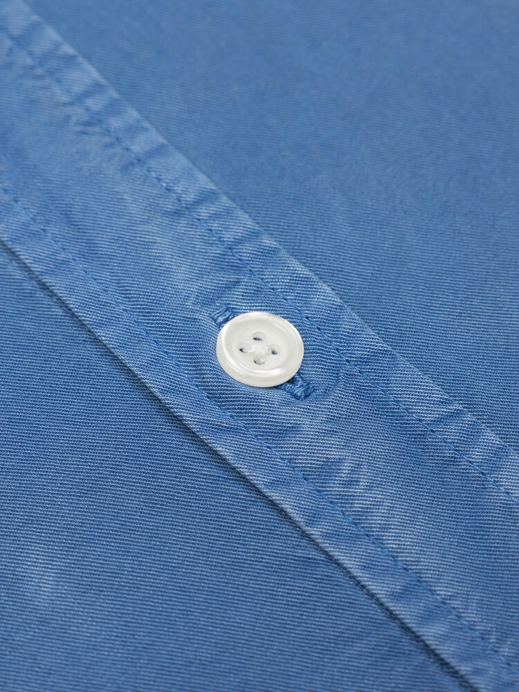 Lio shirt in blue washed gabardine