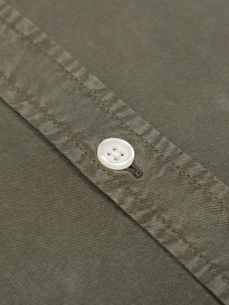 Lio shirt in khaki washed gabardine