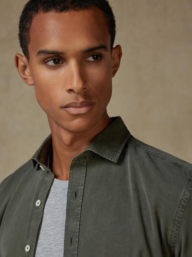 Camicia Lio in gabardina lavata kaki