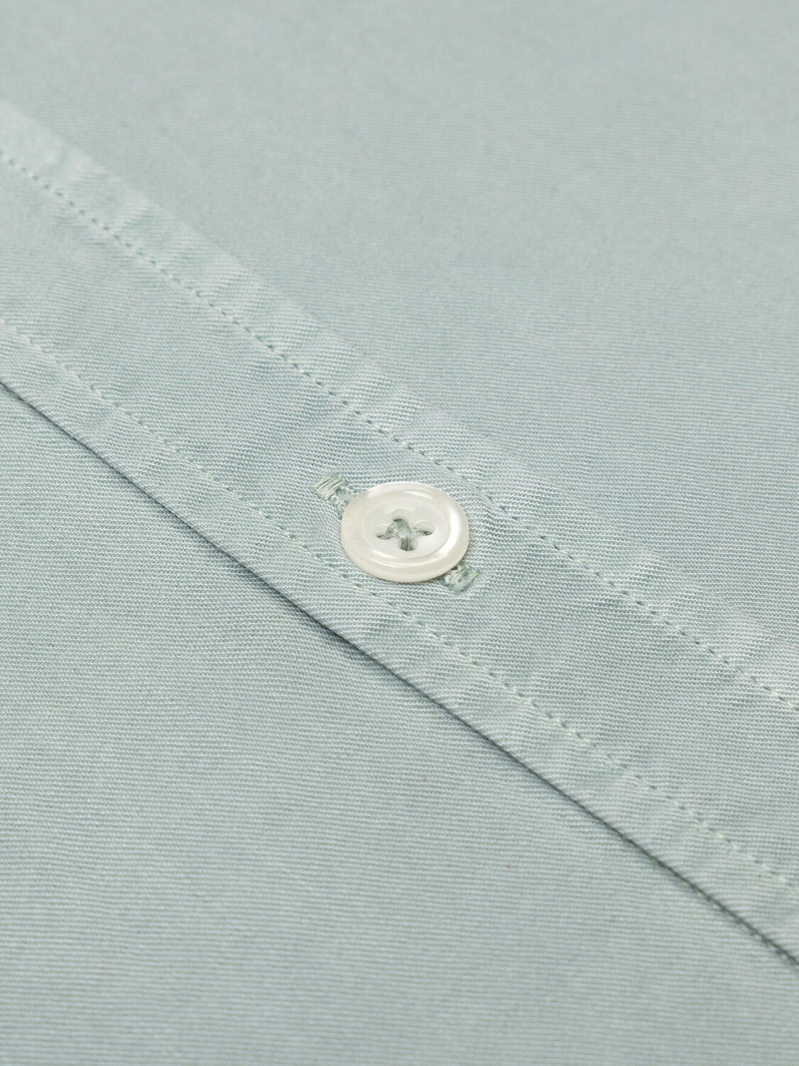 Camicia Lio in gabardina lavata mandorla