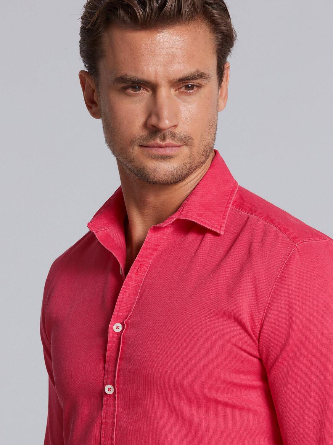 Fuchsia piqu&eacute; shirt