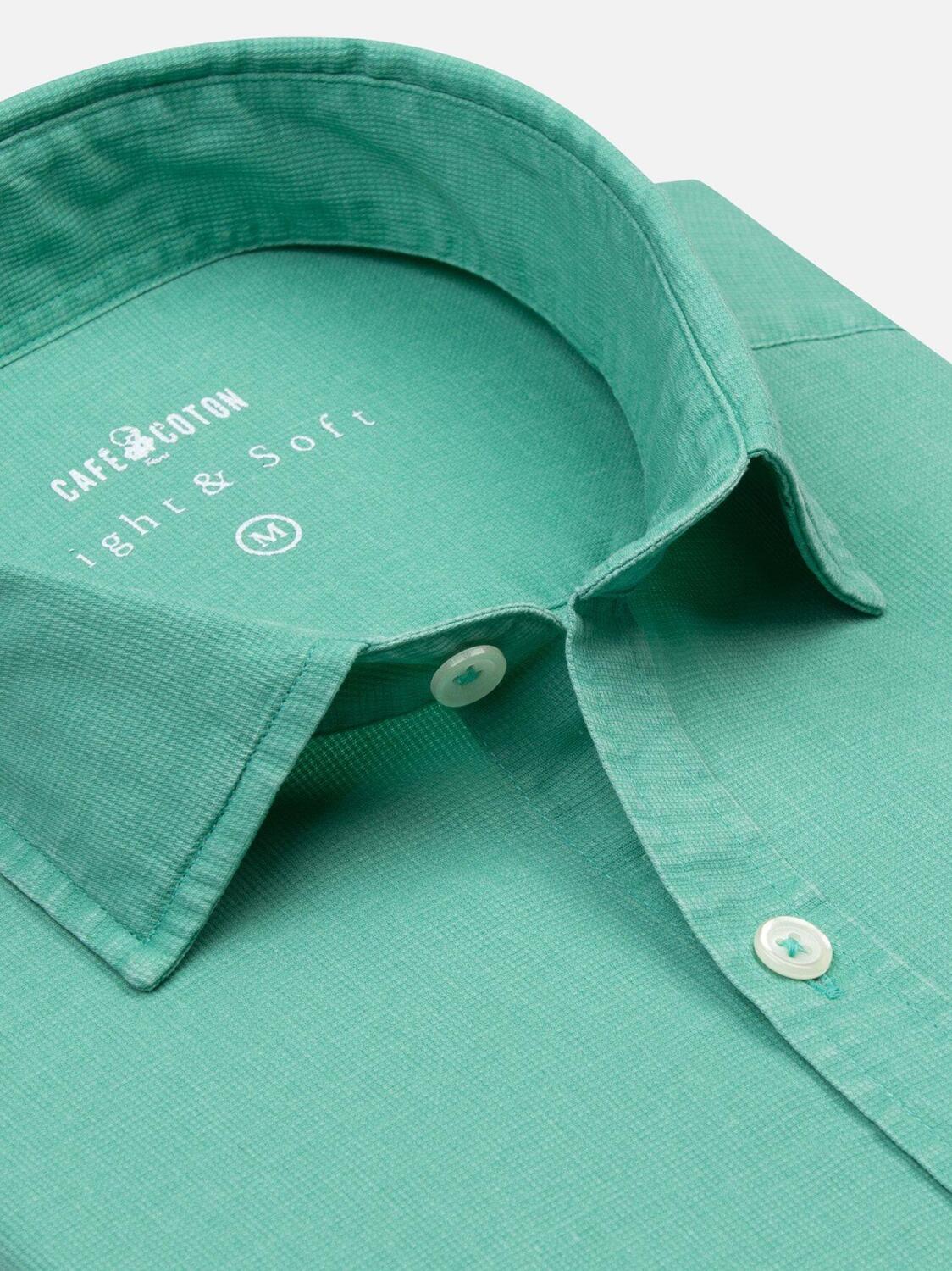 Green piqu&eacute; shirt