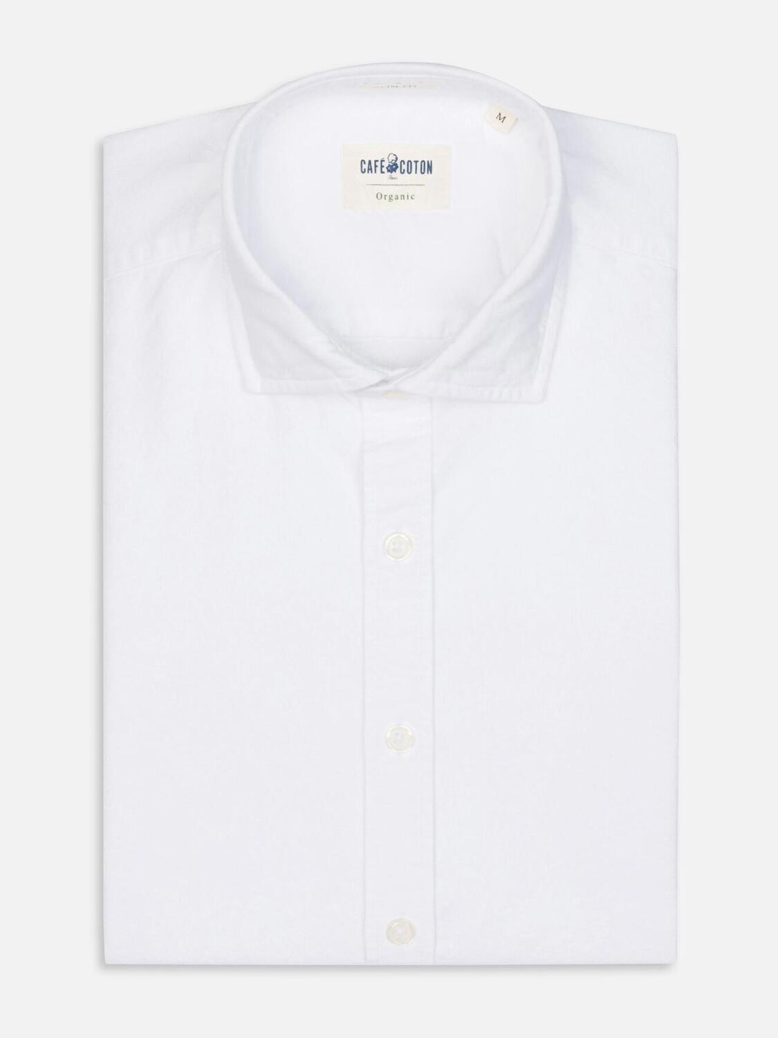 Bio-Tailliertes Hemd aus weißem, gewaschenem Oxford.