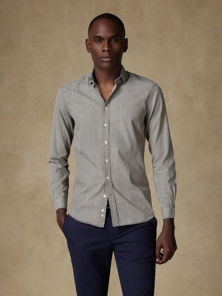 Chemise cintr&eacute;e Darcy en denim gr&egrave;ge