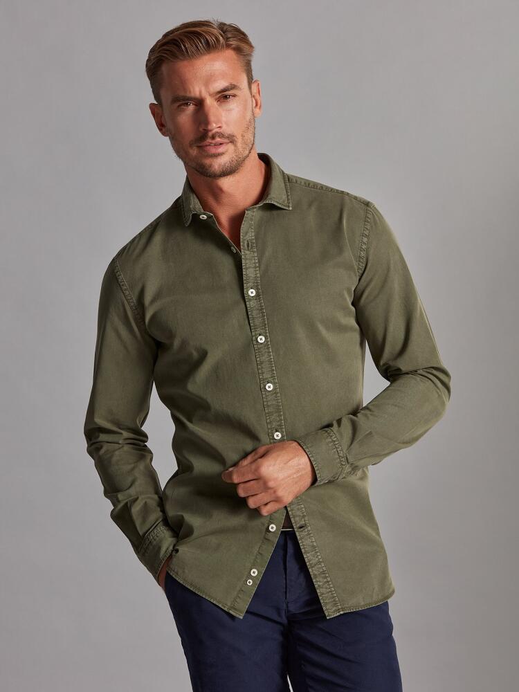 Chemise cintr&eacute;e en gabardine lav&eacute;e kaki