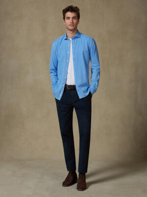 Camicia slim fit Lio in gabardina lavata cielo