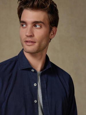 Lio slim fit shirt in washed gabardine navy