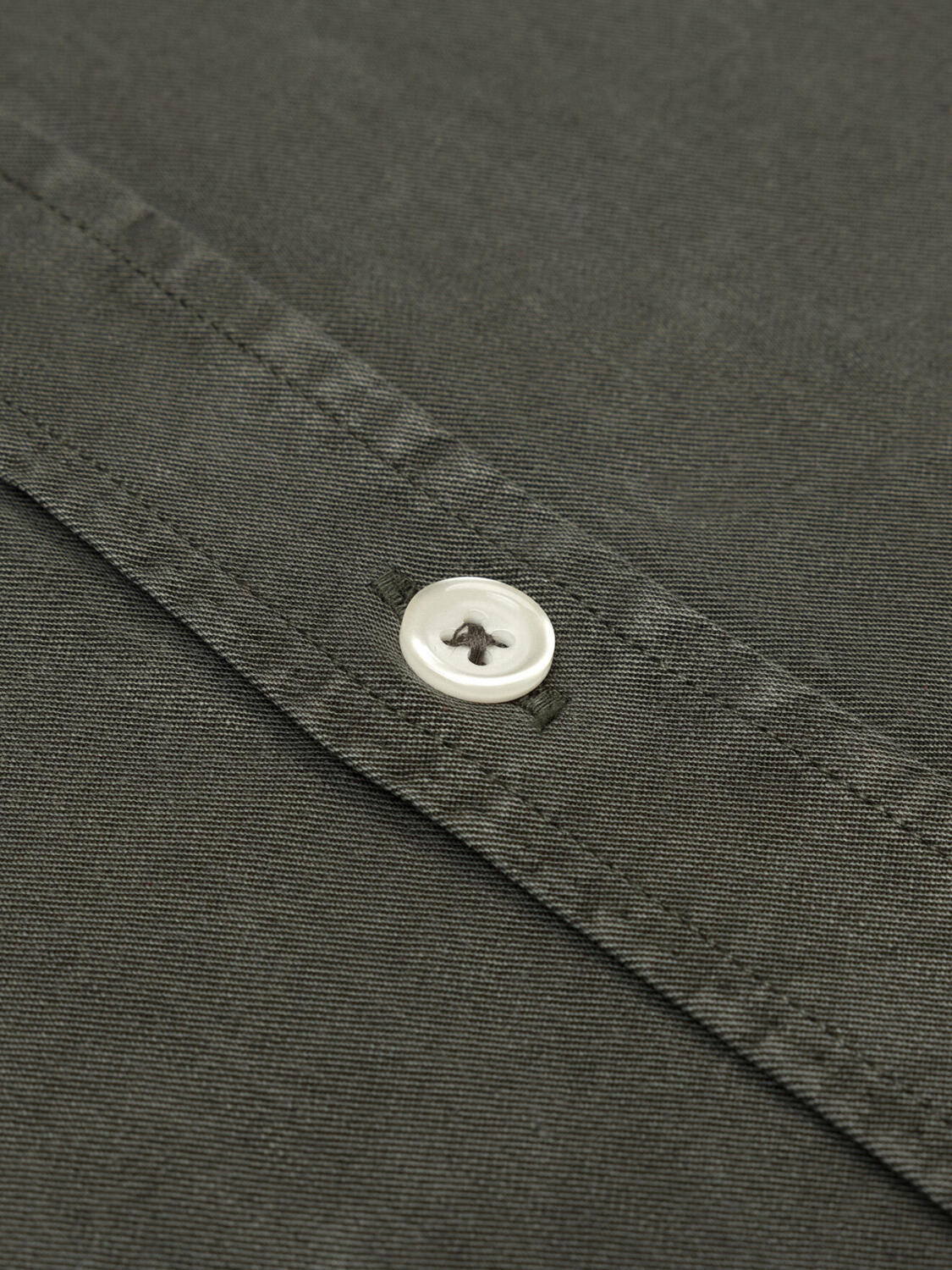 Lio slim fit shirt in washed gabardine khaki
