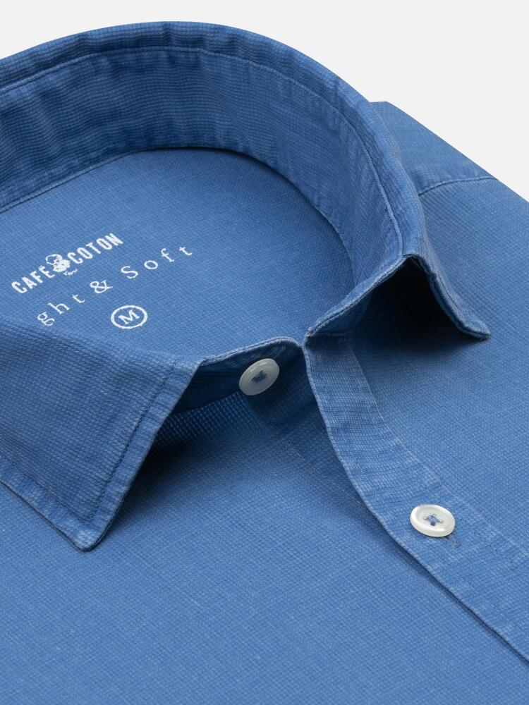 Chemise cintrée en piqué délavé bleu