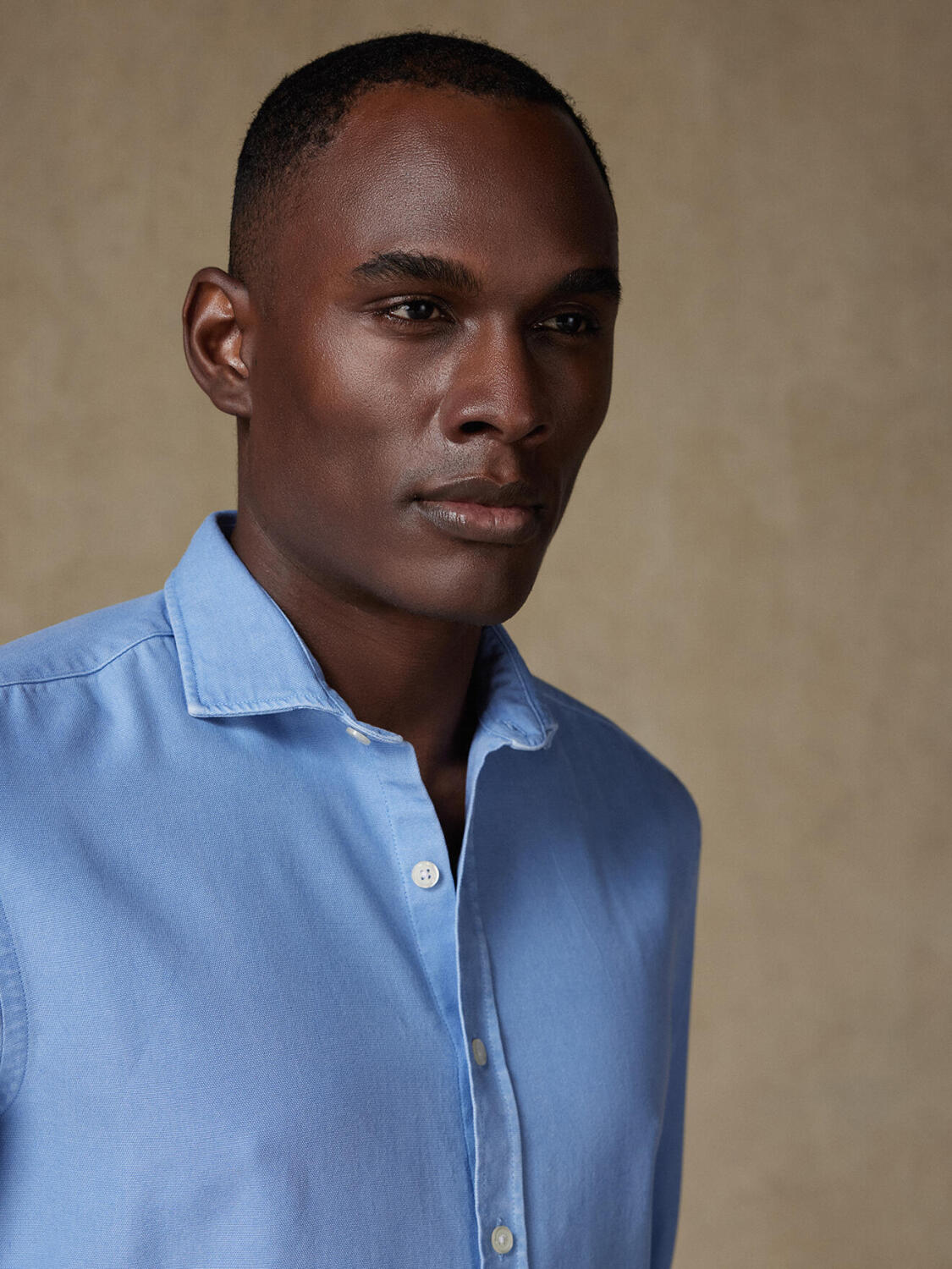 Camisa ajustada Oxford Lavada Theo Azul Cielo