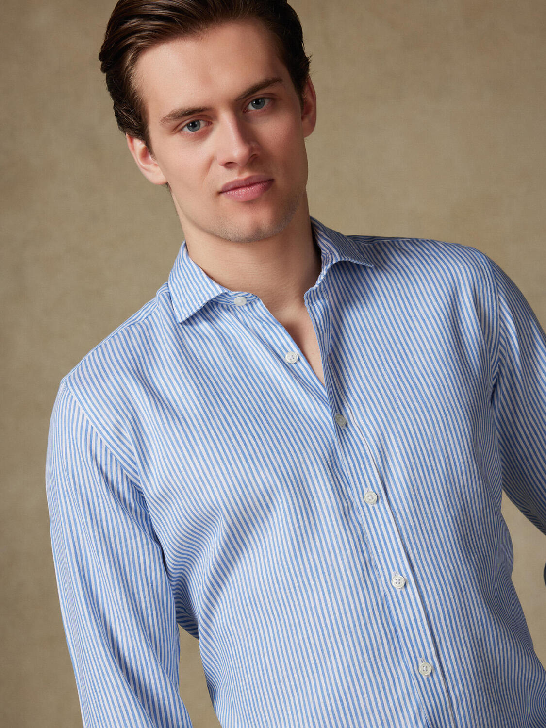 Eden linen shirt with sky blue stripes