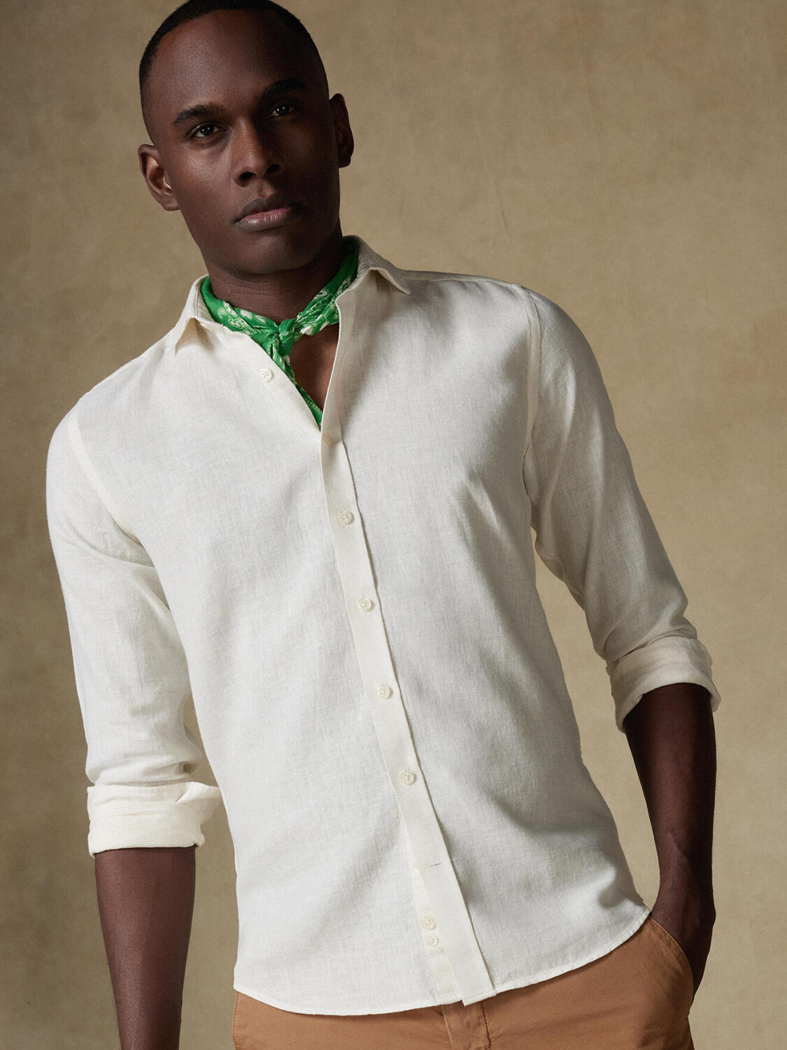 Moon linen shirt in off-white