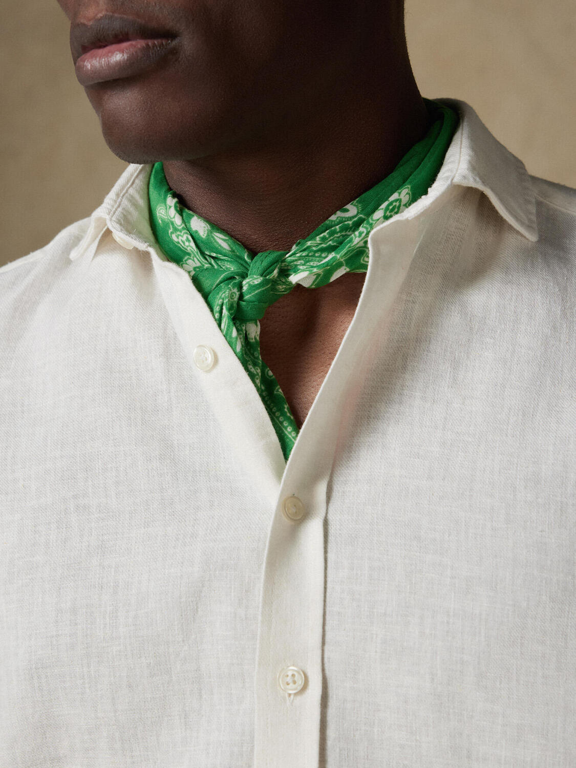 Moon linen shirt in off-white