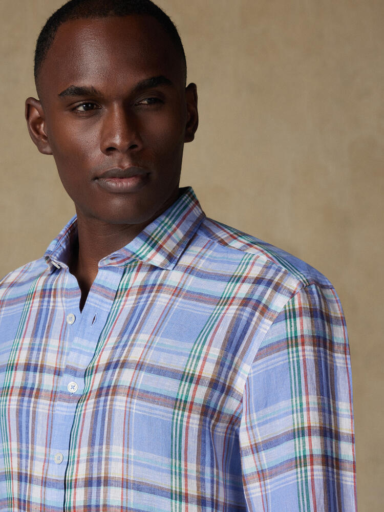 Camicia Paddy in lino celeste con stampa tartan