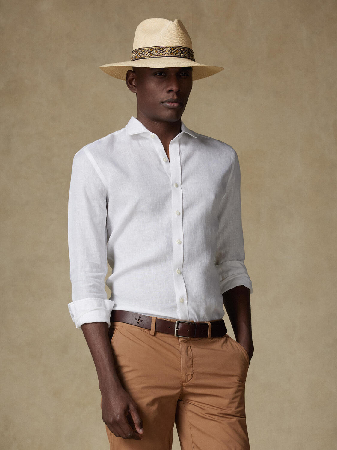 Chemise cintrée Olaf en lin blanc