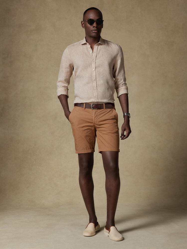 Camicia slim Olaf in lino color havana