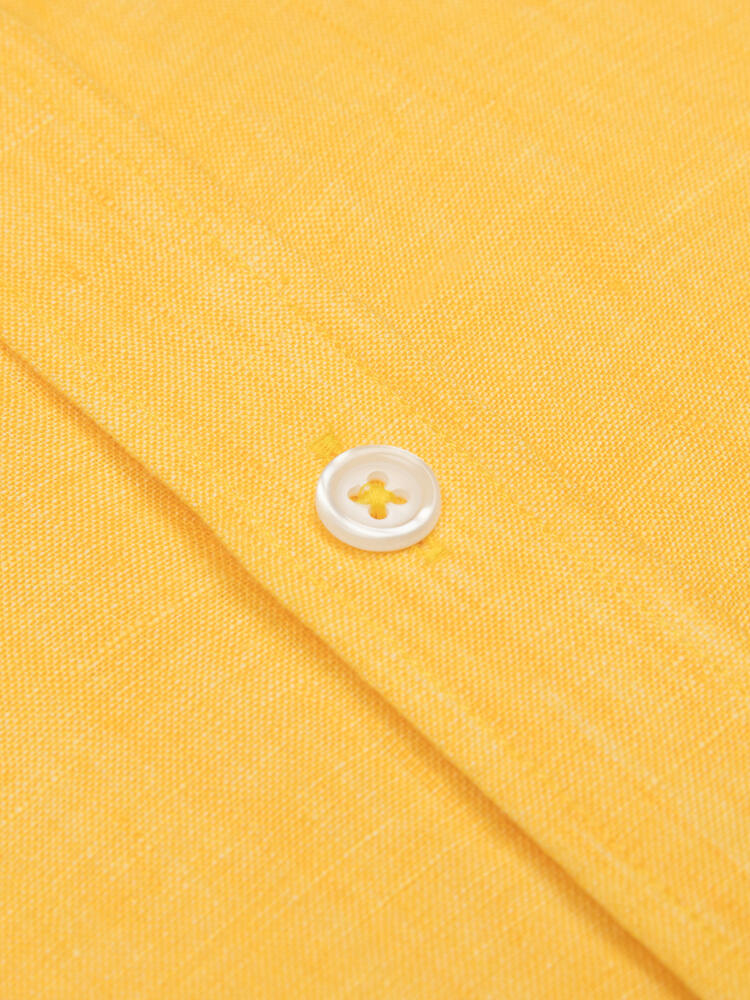 Camisa ajustada Olaf de lino en amarillo