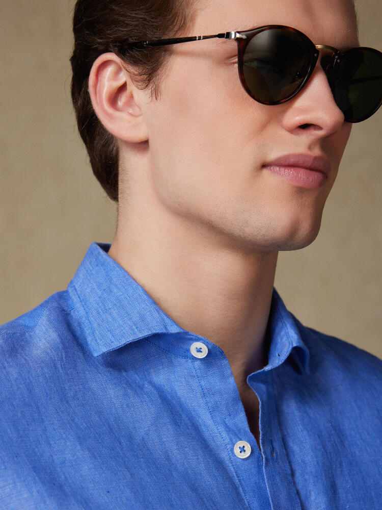 Camicia slim Olaf in lino blu cobalto
