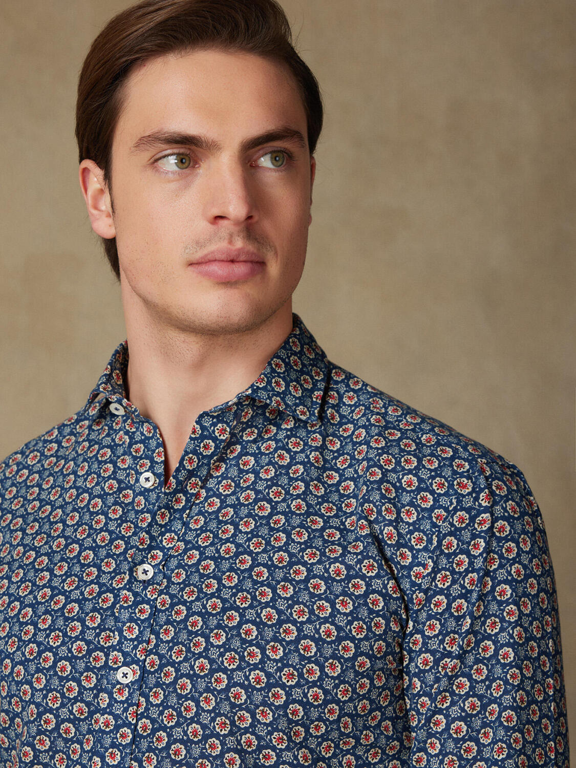 Sully Camicia slim fit slim fit in lino a fiori