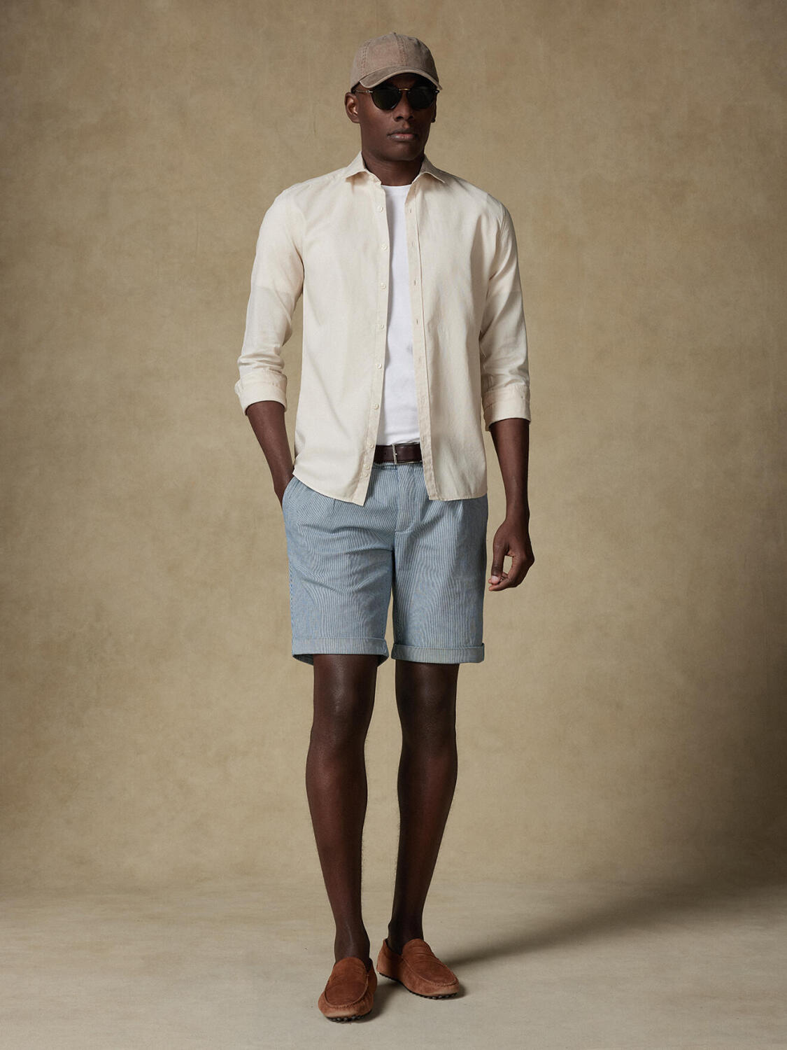 Zandkleurig hemd van lichte katoen