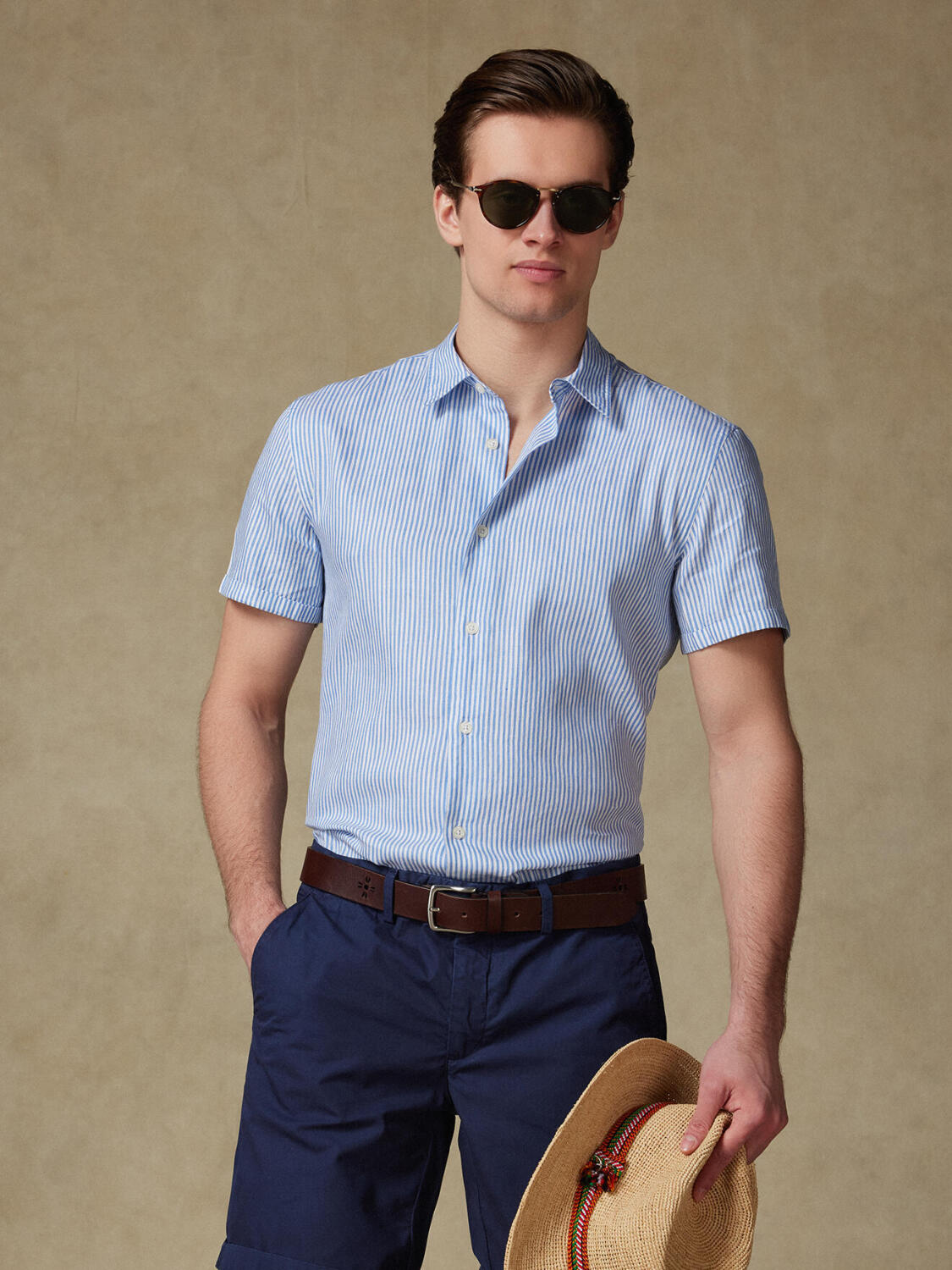 Camicia a maniche corte Eden in lino a righe celesti