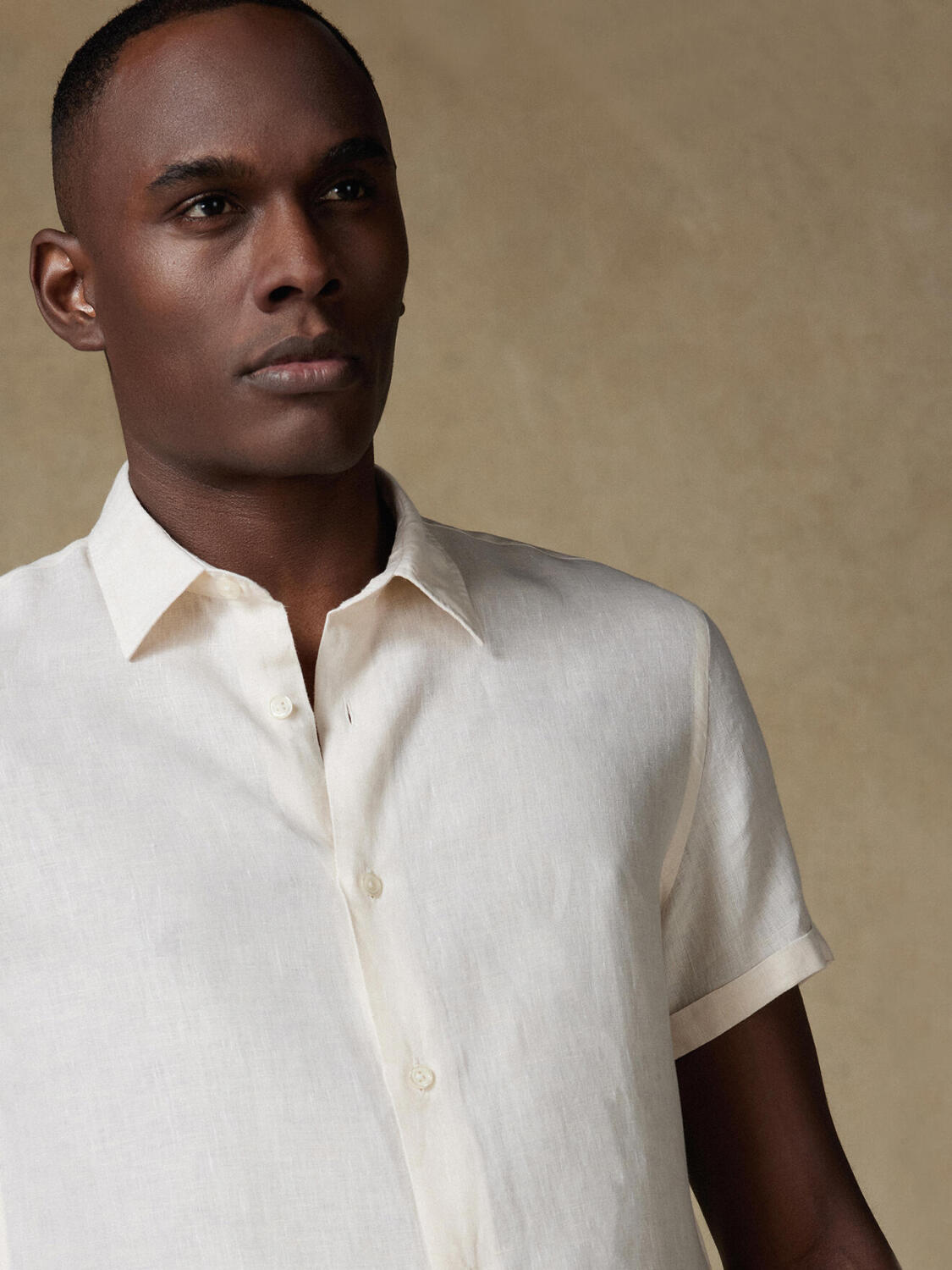 Camicia a maniche corte Olaf in lino color avorio