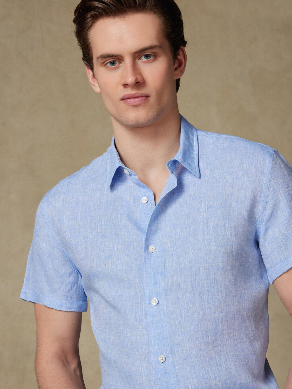 Camicia a maniche corte Olaf in lino azzurro