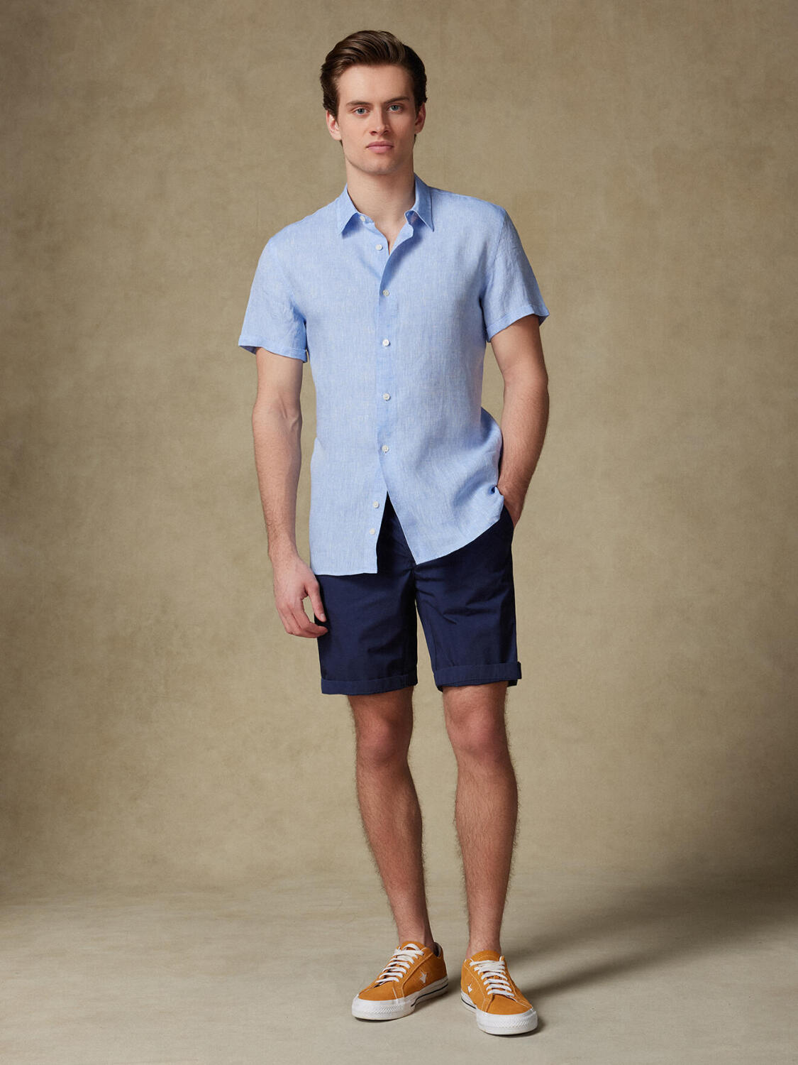 Camicia a maniche corte Olaf in lino azzurro