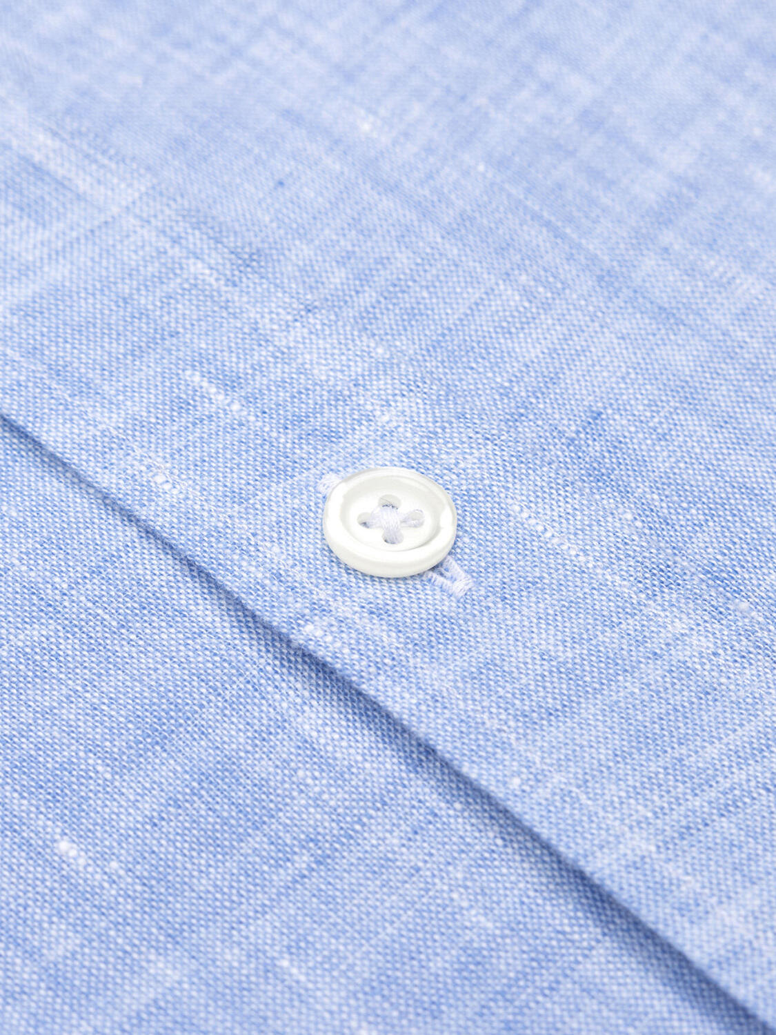 Kirk colarless shirt in sky linen